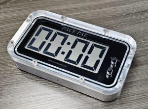 LCD UNDERWATER PACE CLOCK (Liquid Crystal Display Reflecting Ambient Light) - Image 4